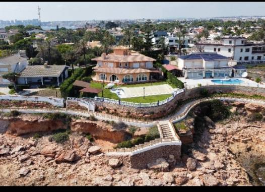 Villa - Resale - Orihuela Costa - Costa Blanca