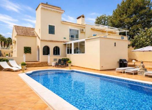 Villa - Resale - San Miguel de Salinas - Inland
