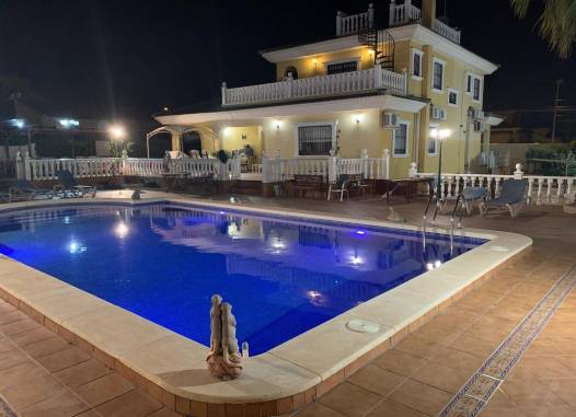 Villa - Resale - Torrevieja - Los Balcones - Los Altos del Edén
