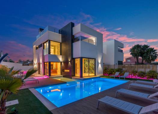 Villa - Resale - Torrevieja - Torreta Florida