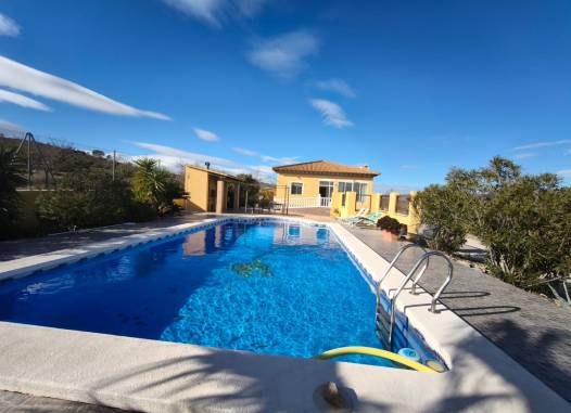 Villa - Revente - Hondón de los Fráiles - Inland