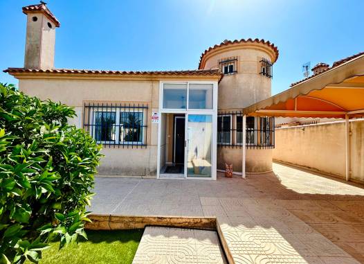 Villa - Revente - Torrevieja - Costa Blanca