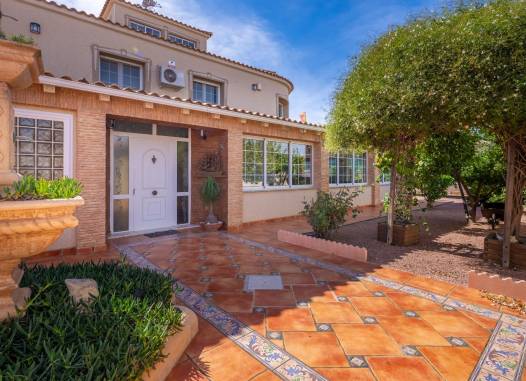 Villa - Revente - Torrevieja - El Chaparral