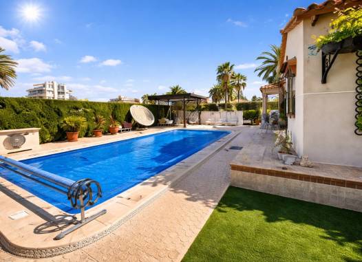 Villa - Salg - Cabo Roig - Costa Blanca