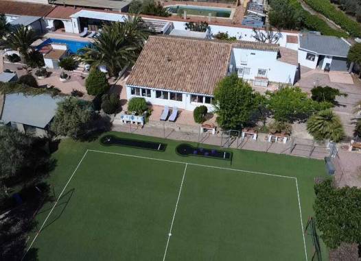 Villa - Salg - Sax - Inland