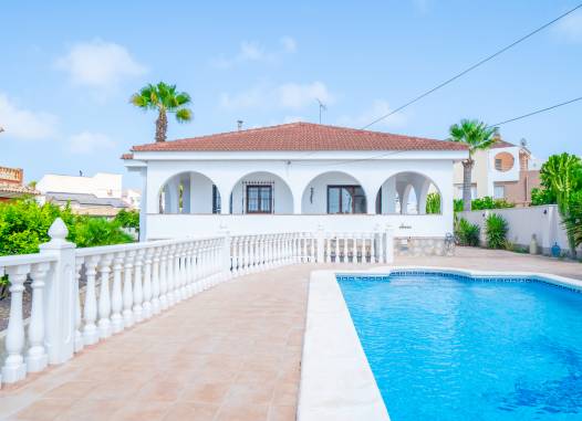 Villa - Salg - Torrevieja - Los Balcones