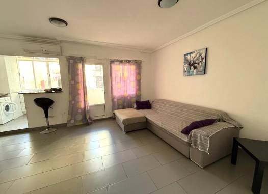 Wohnung - Resale - Torrevieja - Las Piscinas Naturales