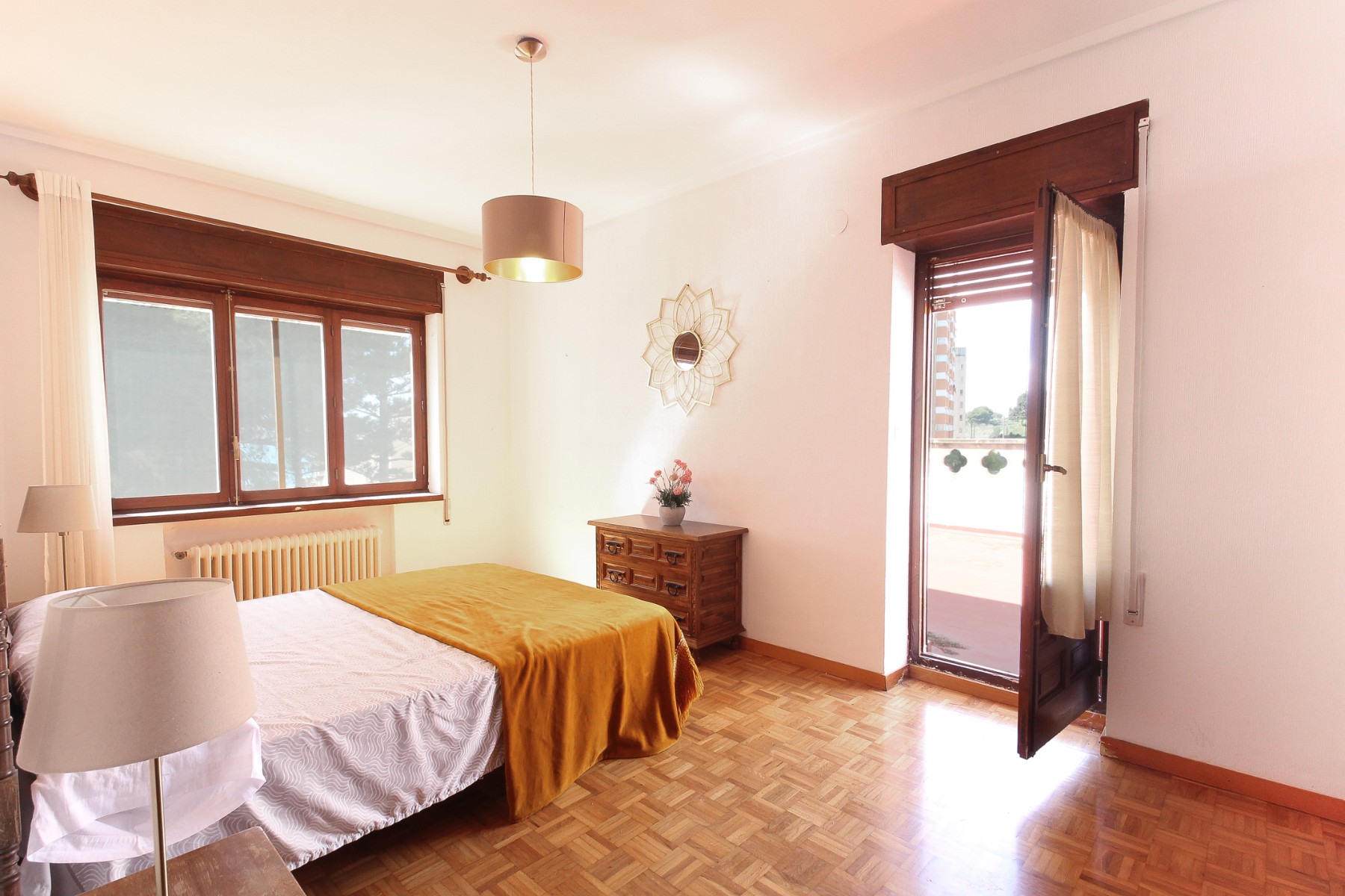 Vrijstaande villa te koop in El Campello, El Campello