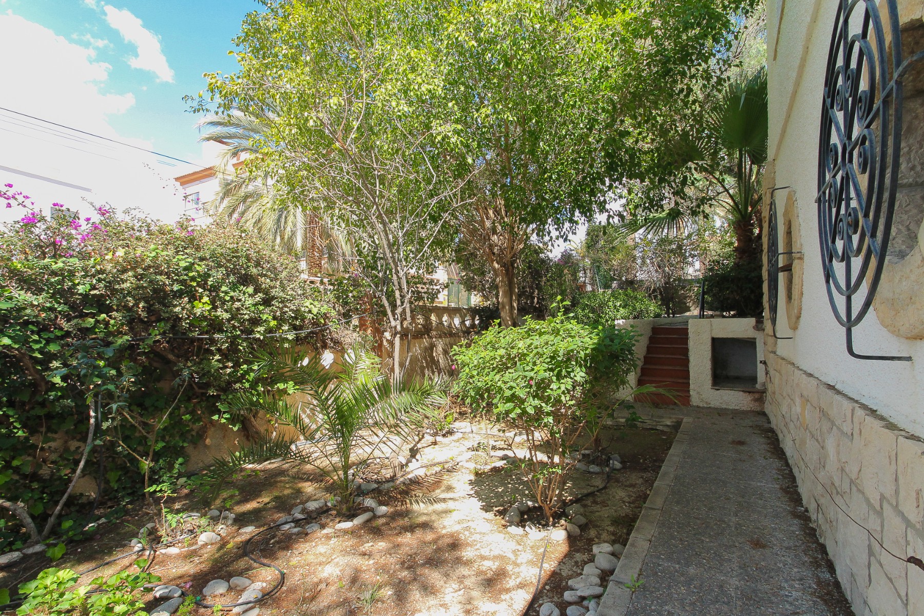 Vrijstaande villa te koop in El Campello, El Campello