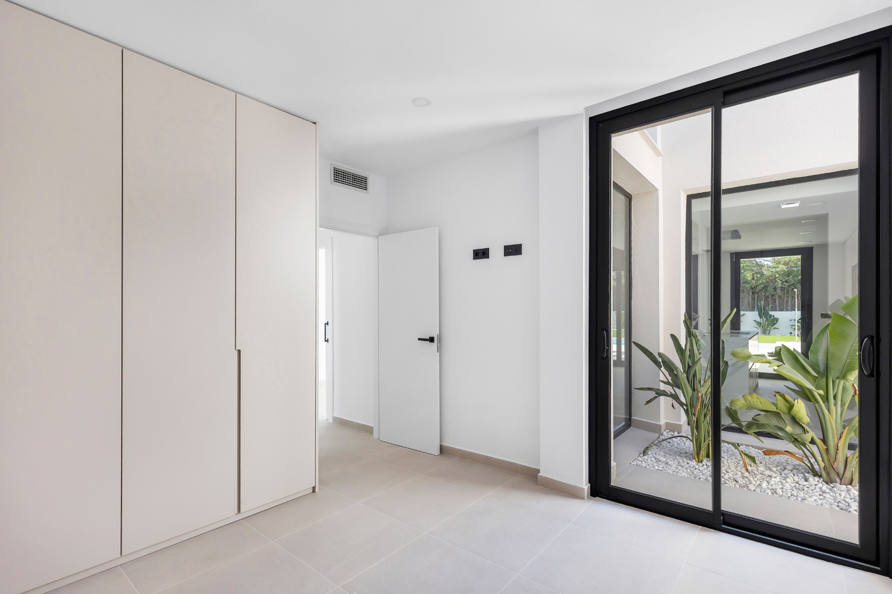 Townhouse / Duplex with 4 bedrooms