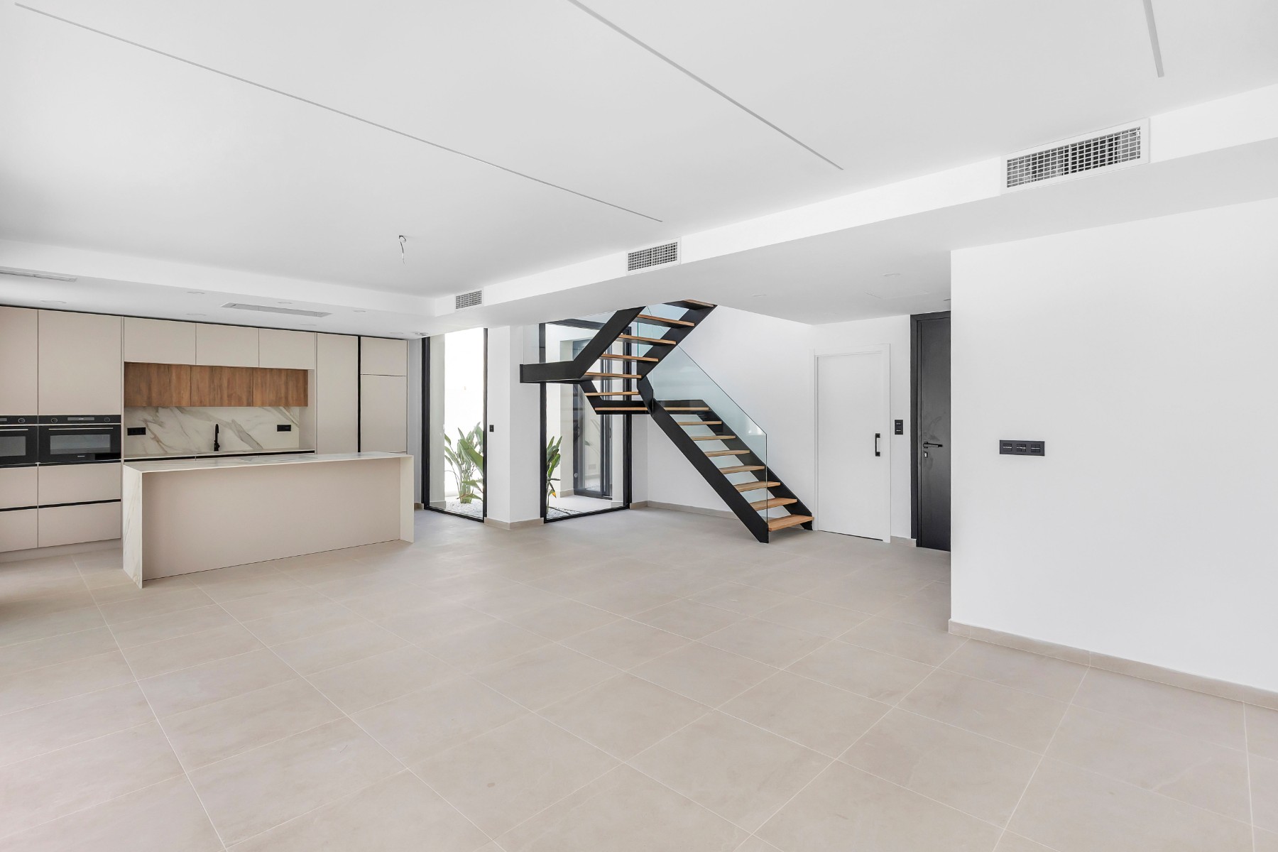 Townhouse / Duplex with 4 bedrooms