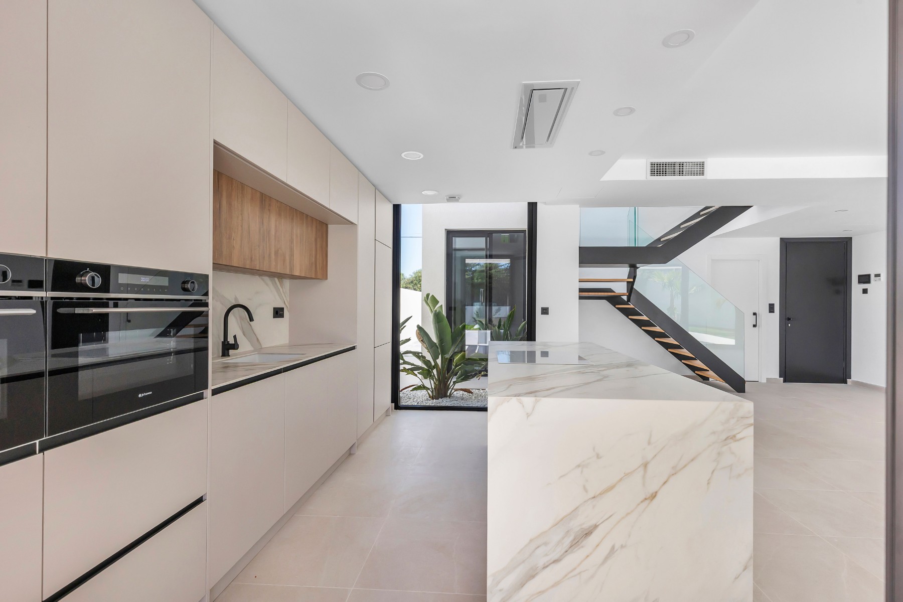 Townhouse / Duplex with 4 bedrooms