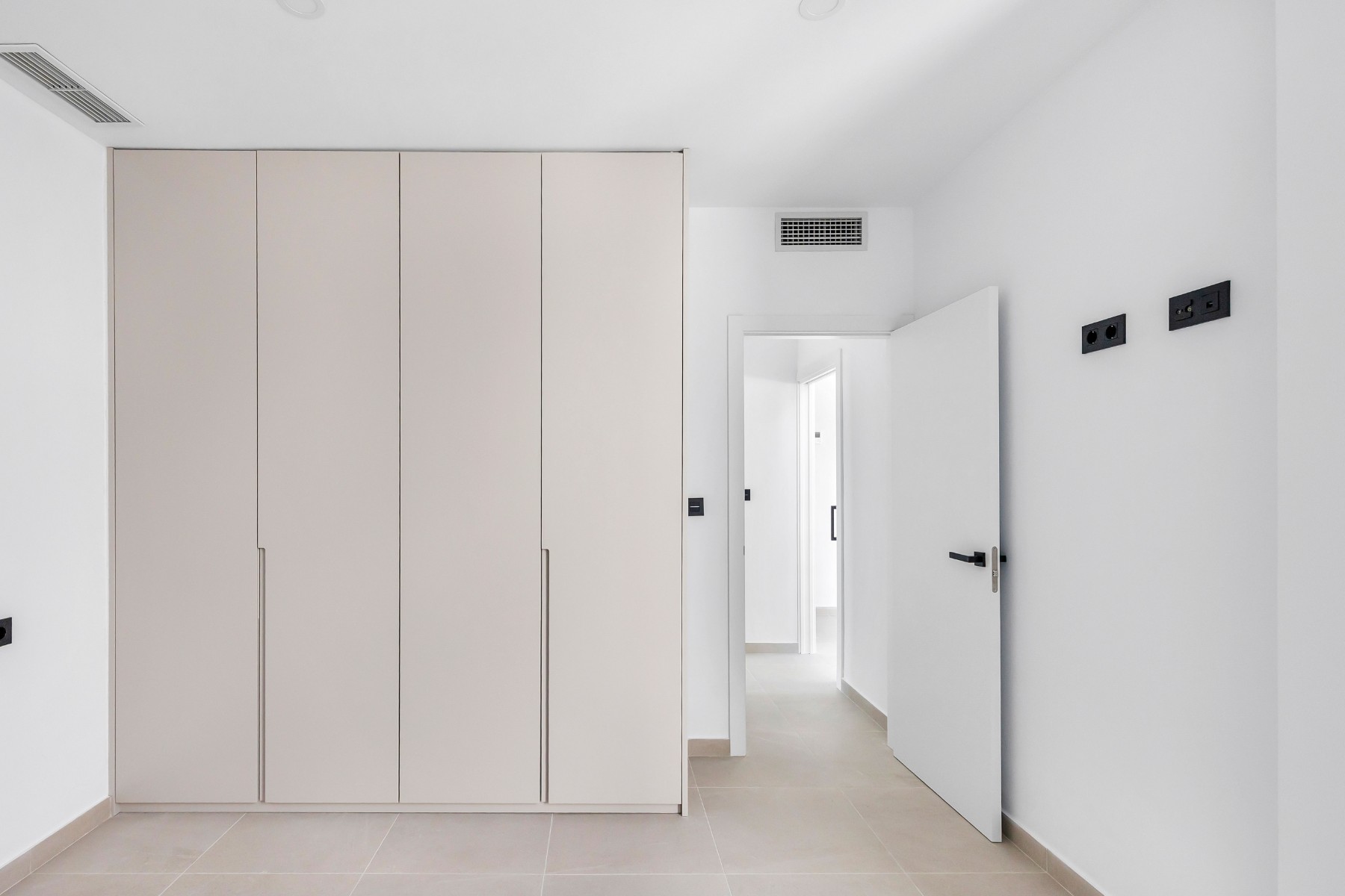 Townhouse / Duplex with 4 bedrooms